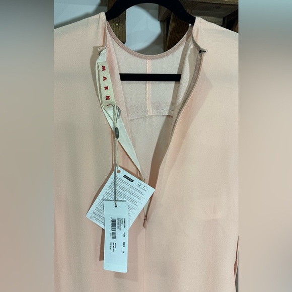 NWT Marni Pale Peach Crew Neck Blouse High Low Hem Cut Out Cuff IT 38 (US 2) - Picture 7 of 16